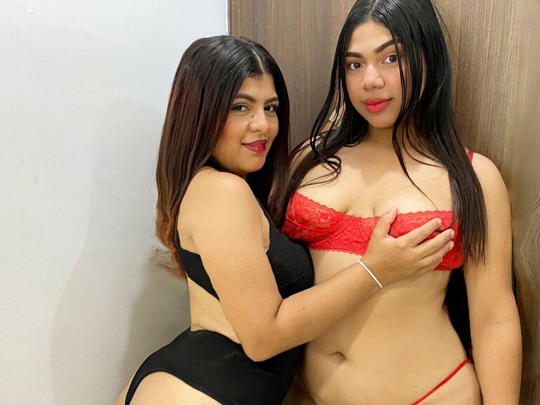 AlisonAndMia Cumshow Vip